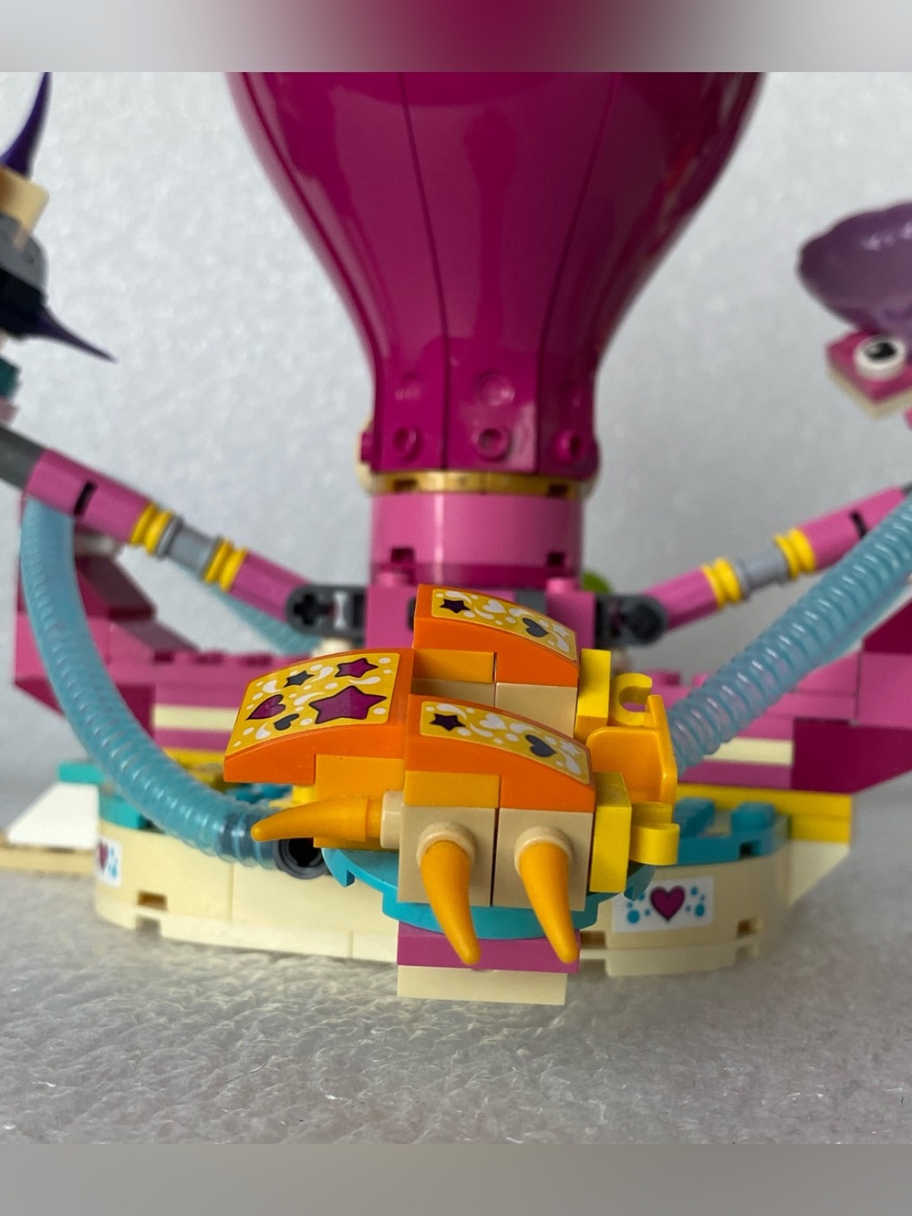 LEGO FRIENDS 41373 Funny Octopus Ride Set - NOT Complete - Picture 6 of 8